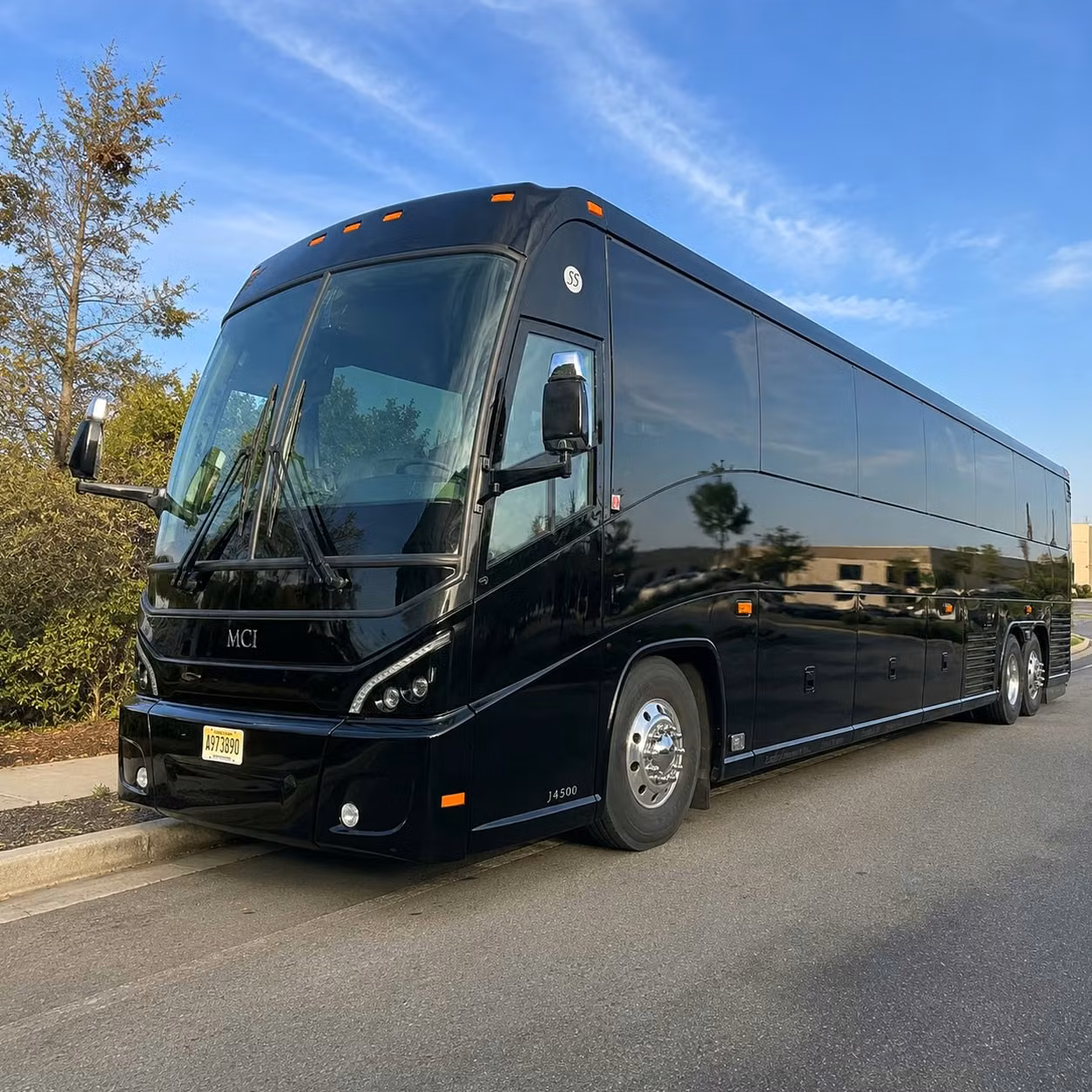 corporate event shuttle bus rentals for plantation conferences and company functions