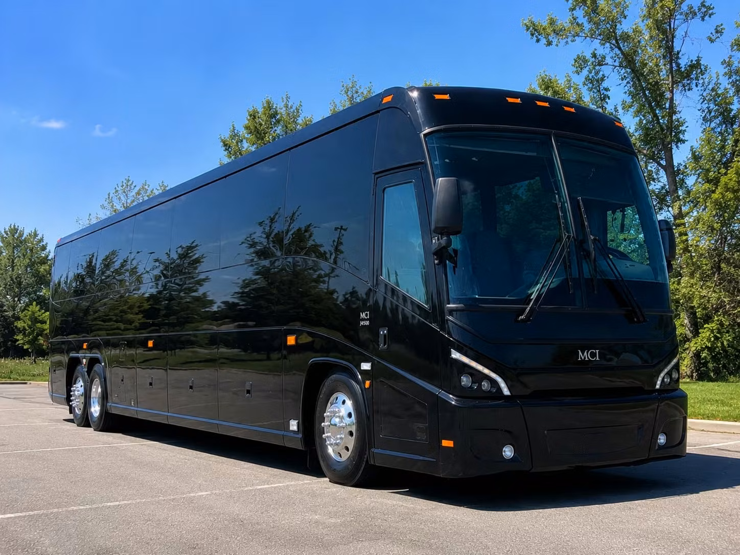 plantation sports team and fan group transportation to every venue