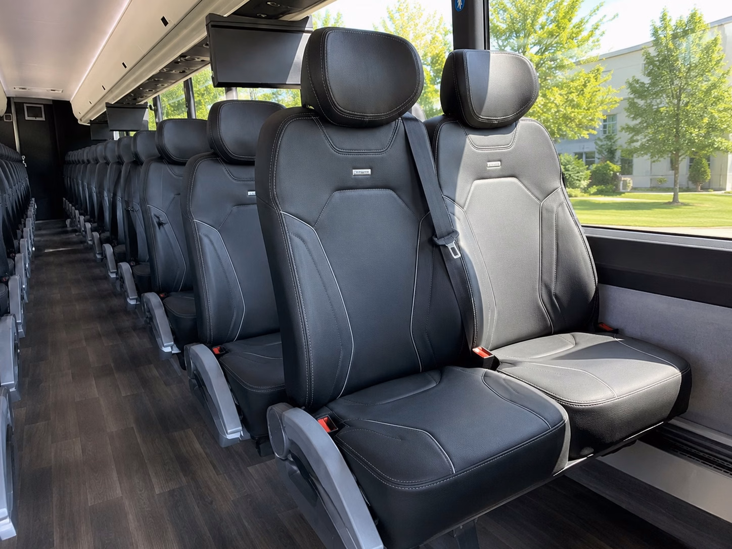 plantation wedding guest shuttles from hotels to your venue