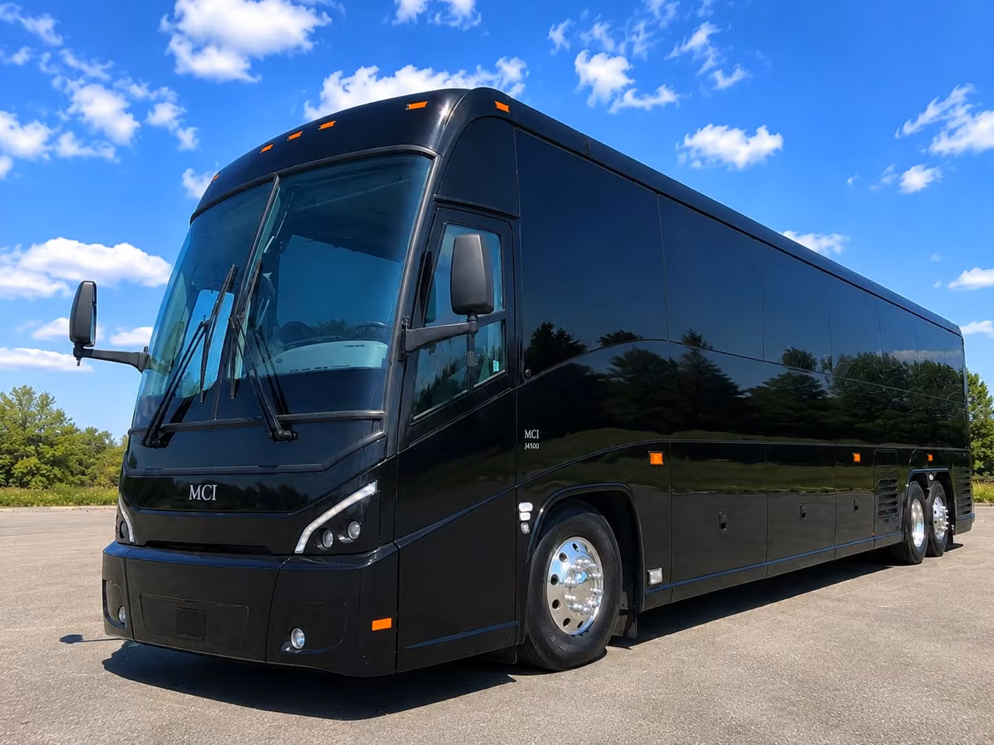 plantation wedding shuttle buses that make guest transportation effortless